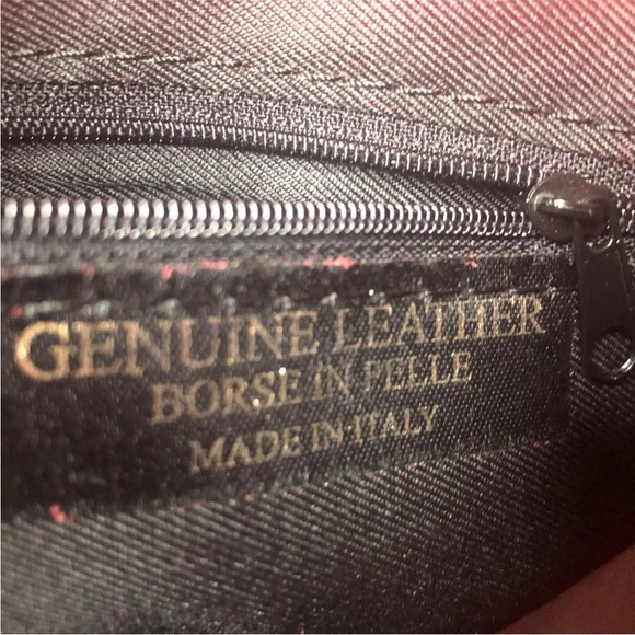 Genuine Suede Shoulder bag Red Scalloped Gold Chain Strap Italy - Picture 11 of 14